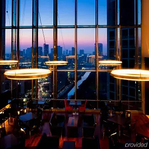 מלון The Royal Park Iconic Shiodome