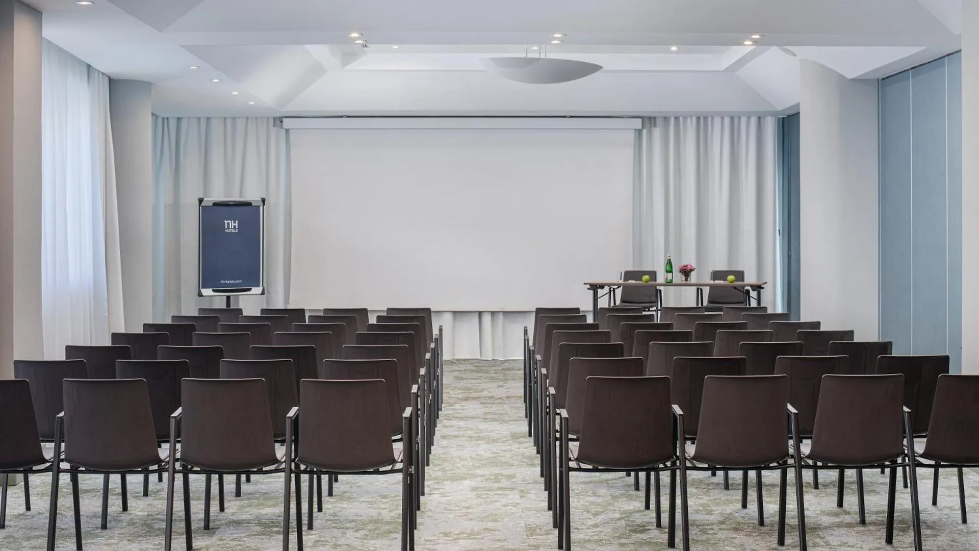 Nh Catania Centro Hotel 4*,