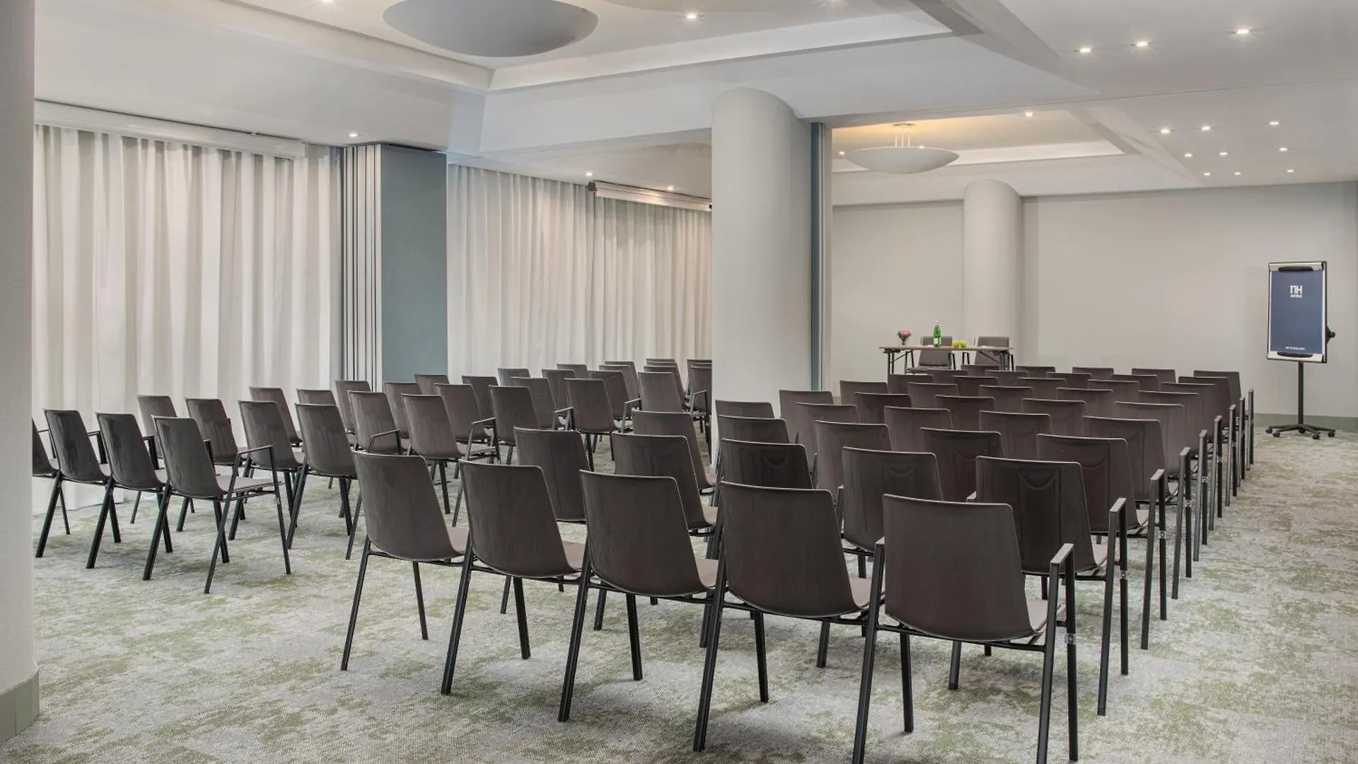 Nh Catania Centro Hotel