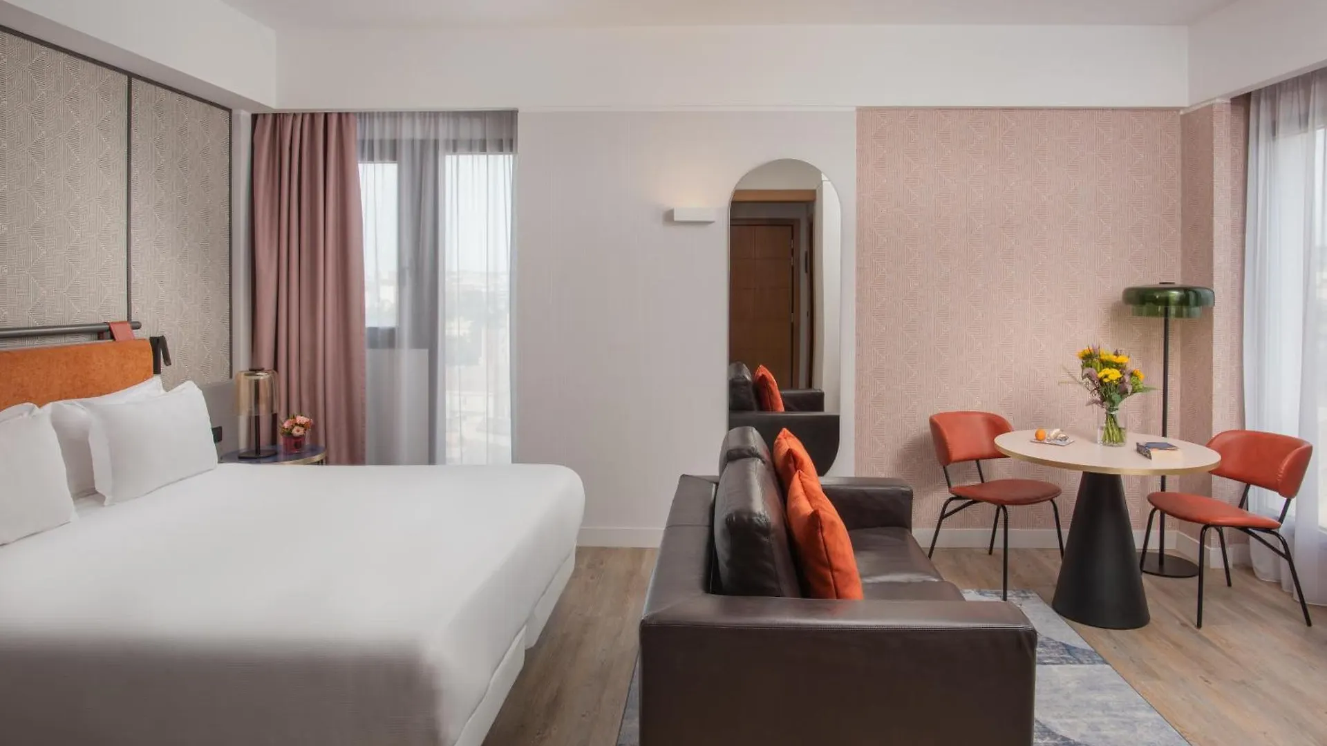 Nh Catania Centro Hotel