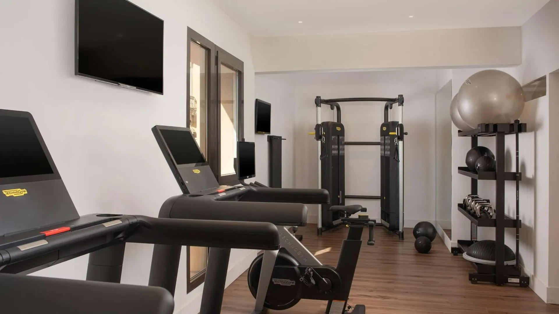 Nh Catania Centro Hotel